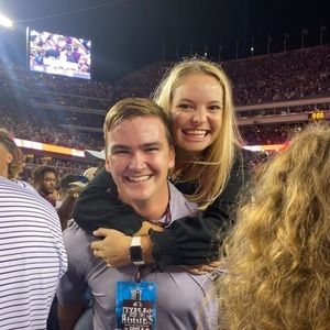 Meet your Posher, Collin